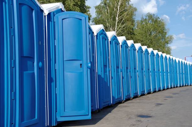 Best Porta potty delivery and setup  in Schuyler, NE